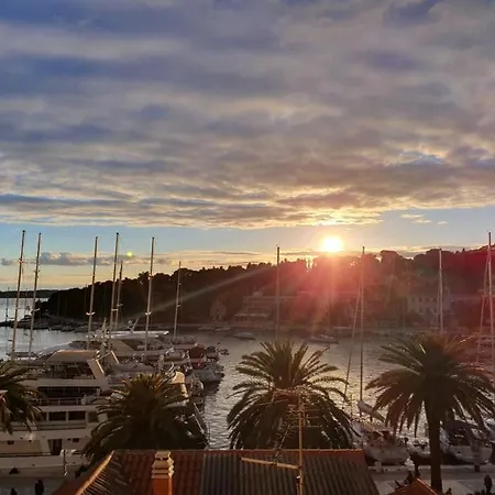 Apartamento Hvar Out *